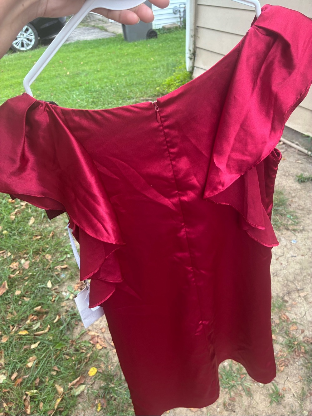 One-Shoulder Red Ruffle Evening Dress - Picture 4 of 7
